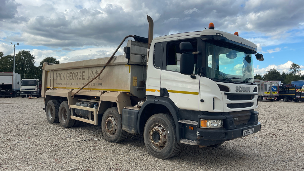 SCANIA P 370 - Kipper vrachtwagen: afbeelding 1 SCANIA P 370 - Kipper vrachtwagen: afbeelding 1