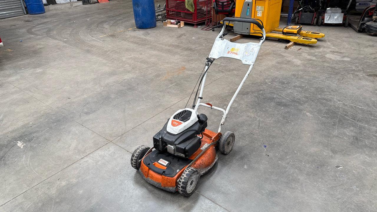 STIHL RM4 RTP - Bouwmaterieel: afbeelding 3 STIHL RM4 RTP - Bouwmaterieel: afbeelding 3