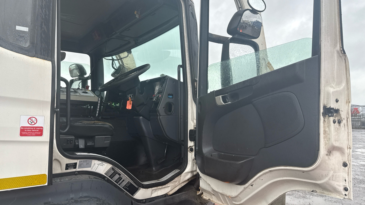 Scania P 370 - Vuilniswagen: afbeelding 5 Scania P 370 - Vuilniswagen: afbeelding 5