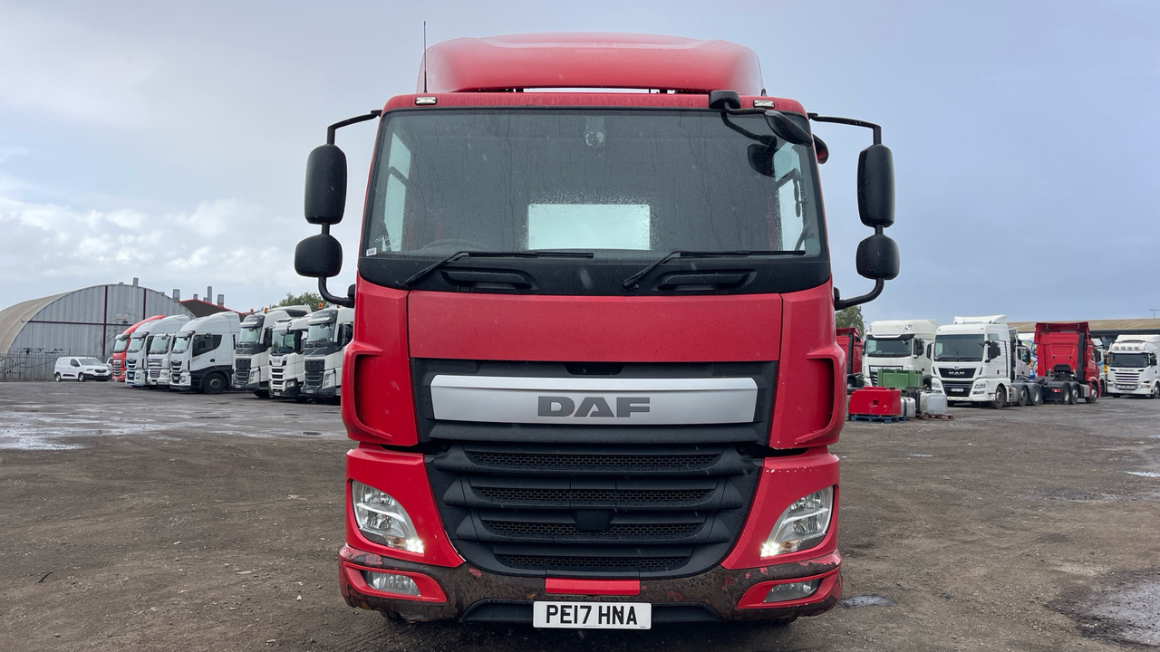 Trekker DAF CF 440: afbeelding 13