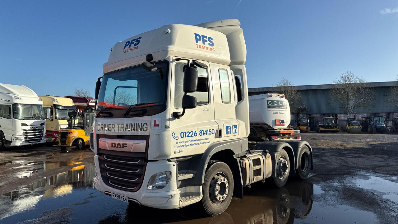 DAF CF 450 - Trekker: afbeelding 2 DAF CF 450 - Trekker: afbeelding 2