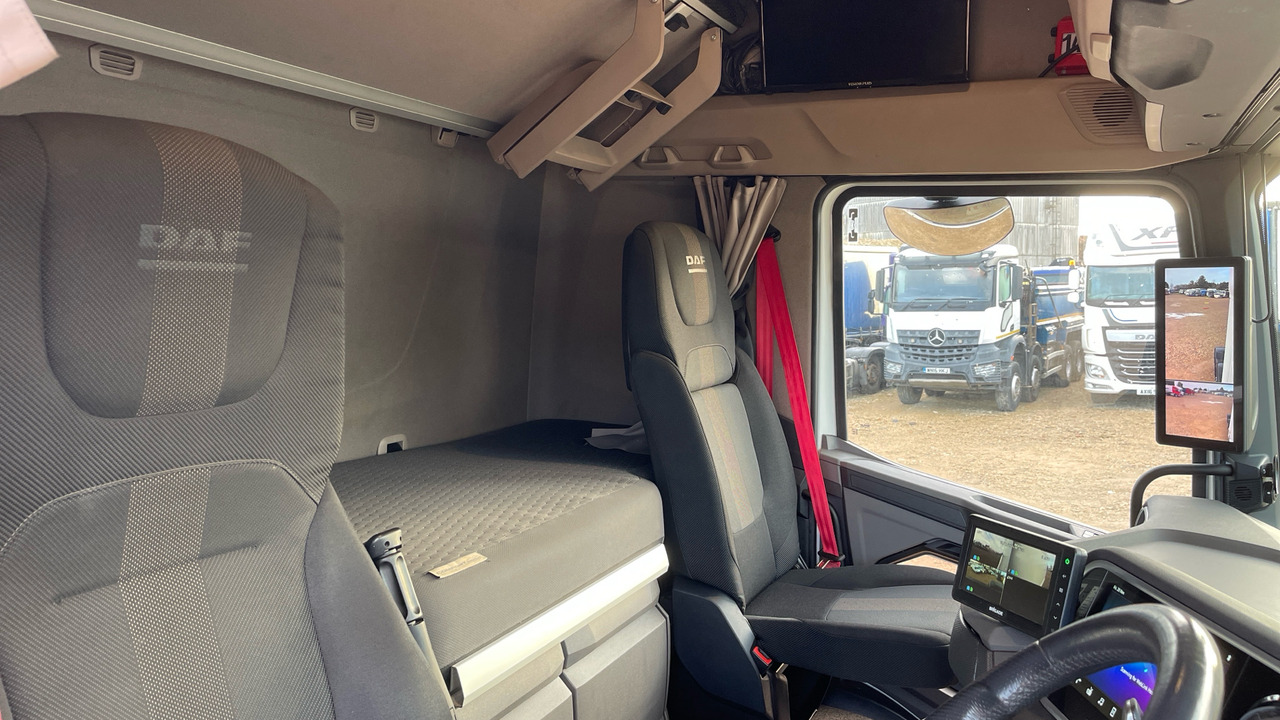 Trekker DAF XF 530: afbeelding 15