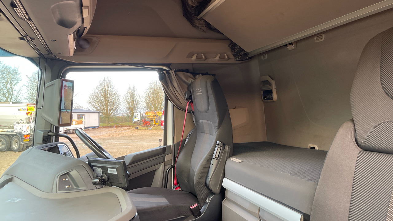 Trekker DAF XF 530: afbeelding 27