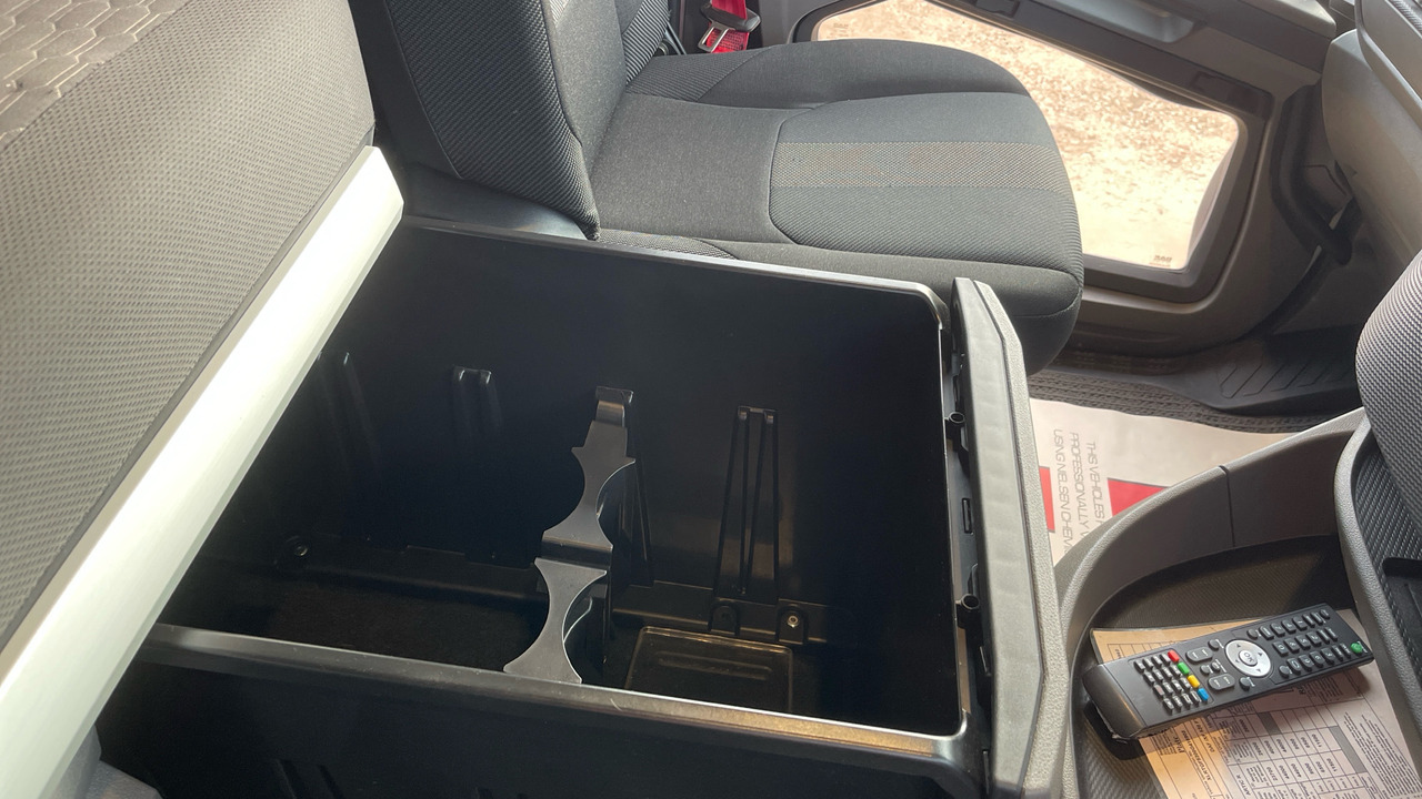 Trekker DAF XF 530: afbeelding 25