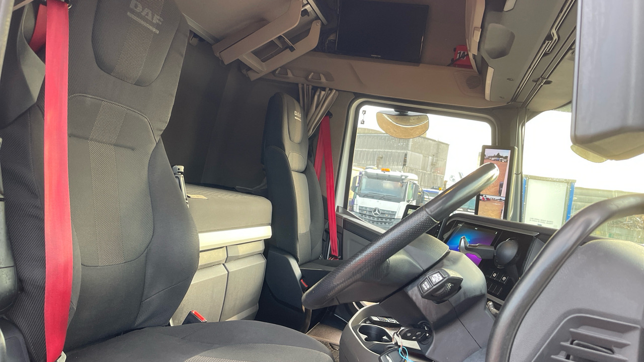 Trekker DAF XF 530: afbeelding 8