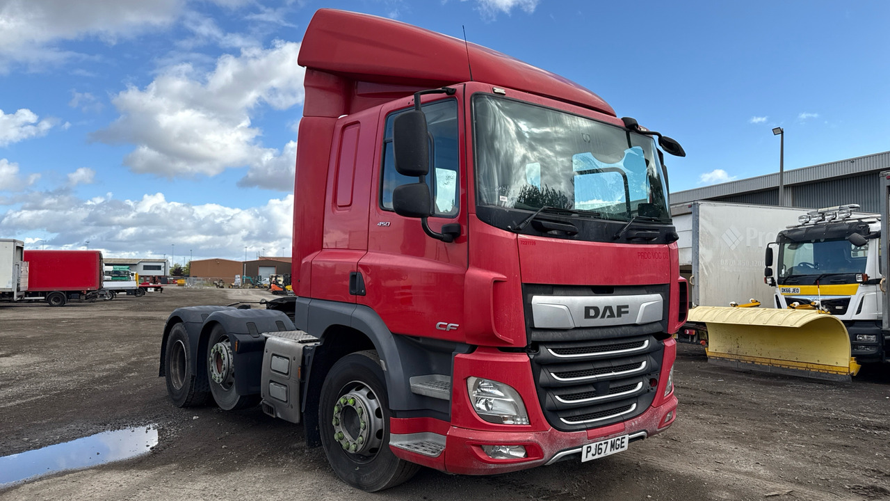 Daf CF 440 - Trekker: afbeelding 2 Daf CF 440 - Trekker: afbeelding 2