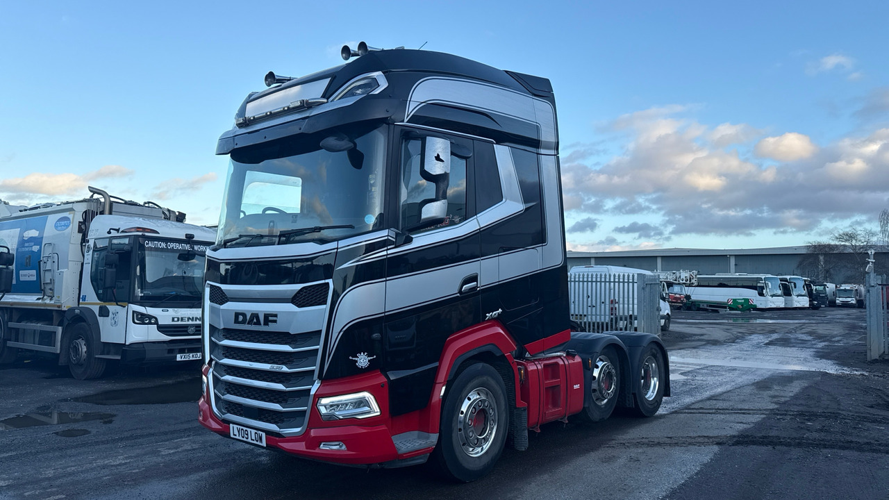 Daf XG+ 530 - Trekker: afbeelding 2 Daf XG+ 530 - Trekker: afbeelding 2