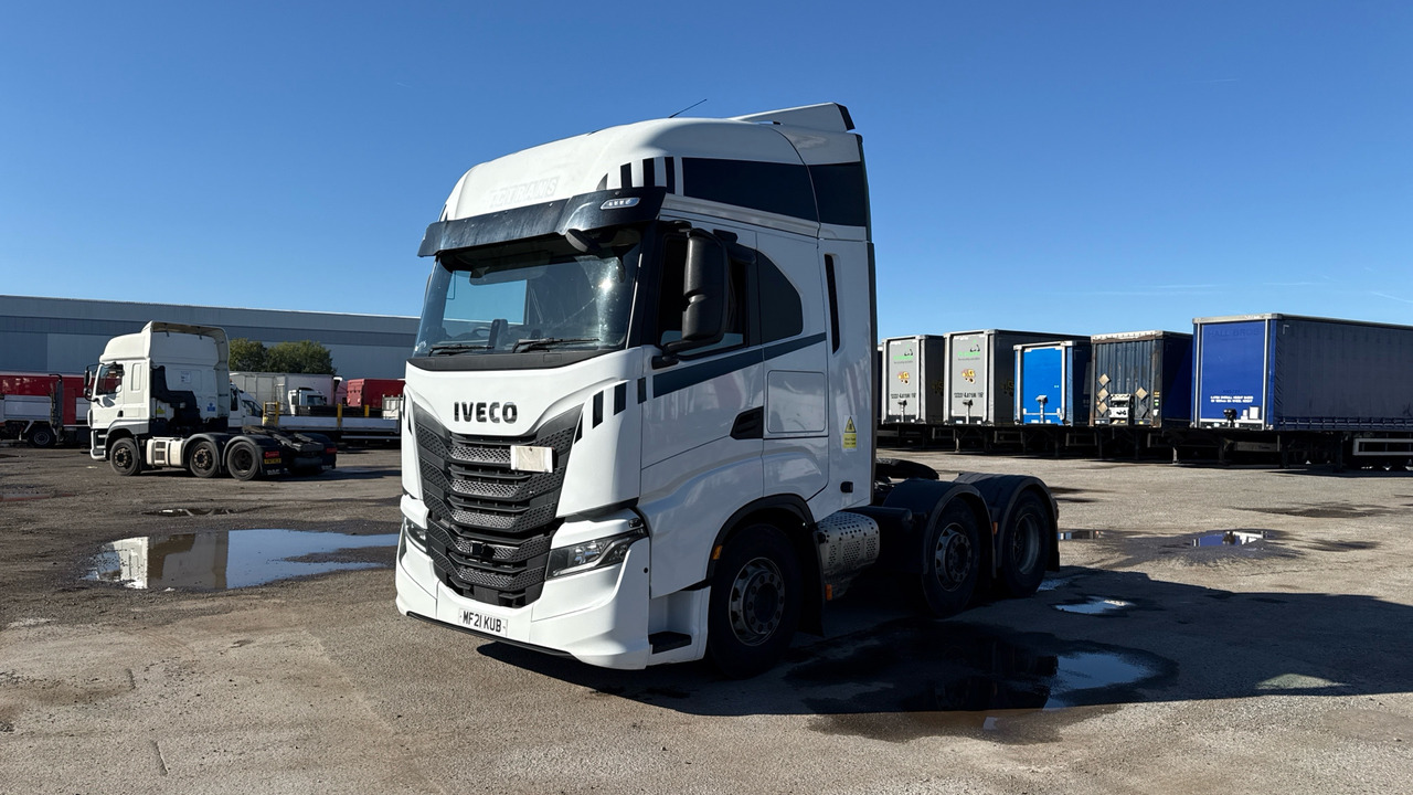 IVECO S-WAY 460 - Trekker: afbeelding 2 IVECO S-WAY 460 - Trekker: afbeelding 2