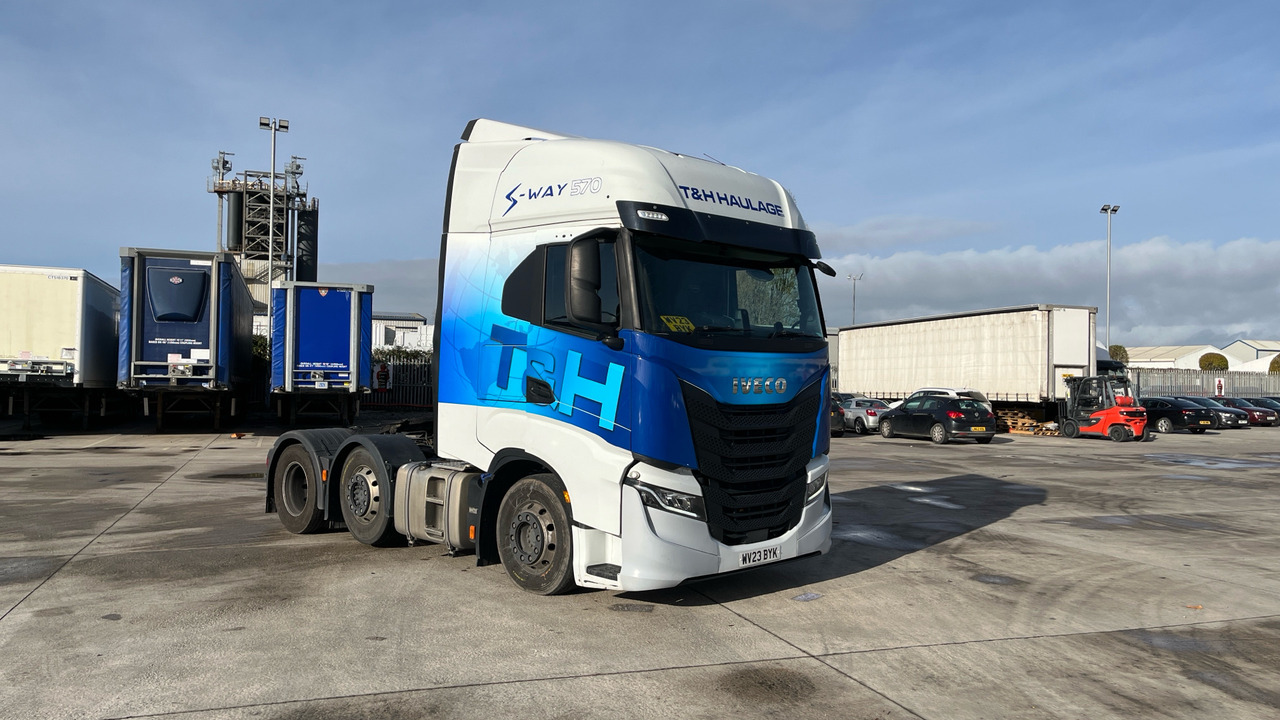 Iveco S-Way 570 - Trekker: afbeelding 1 Iveco S-Way 570 - Trekker: afbeelding 1