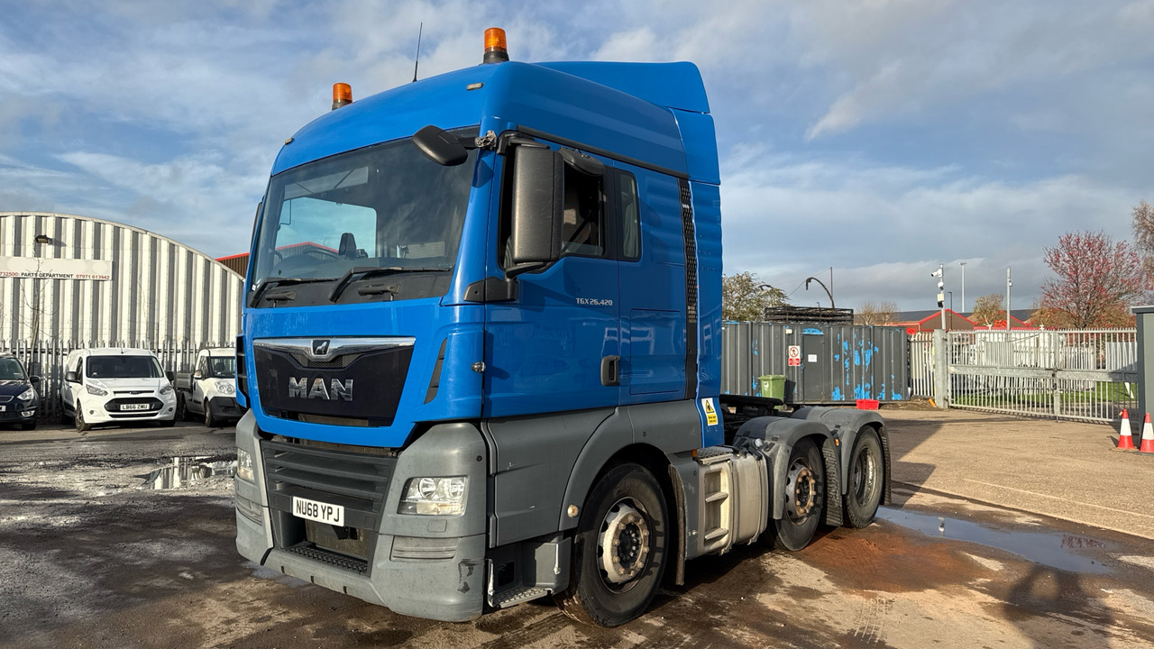 Man TGS 26.420 - Trekker: afbeelding 2 Man TGS 26.420 - Trekker: afbeelding 2