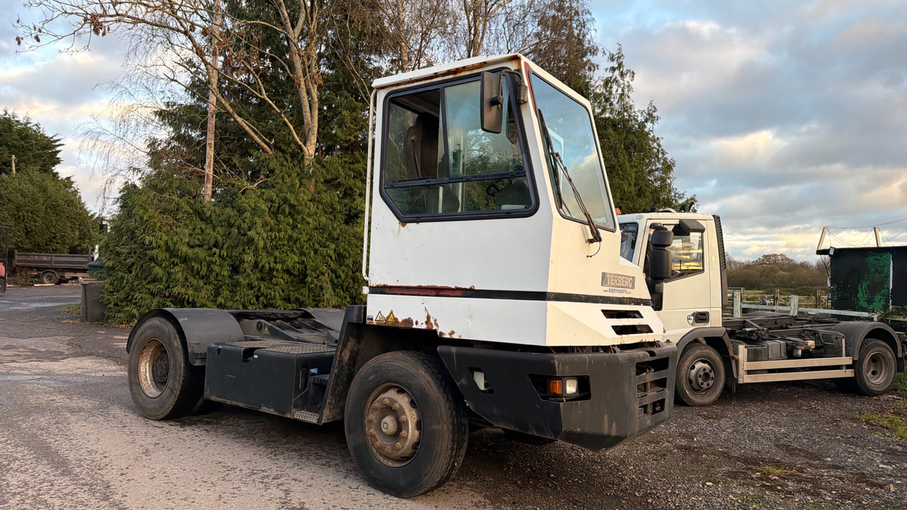 TERBERG YT180 - Trekker: afbeelding 2 TERBERG YT180 - Trekker: afbeelding 2