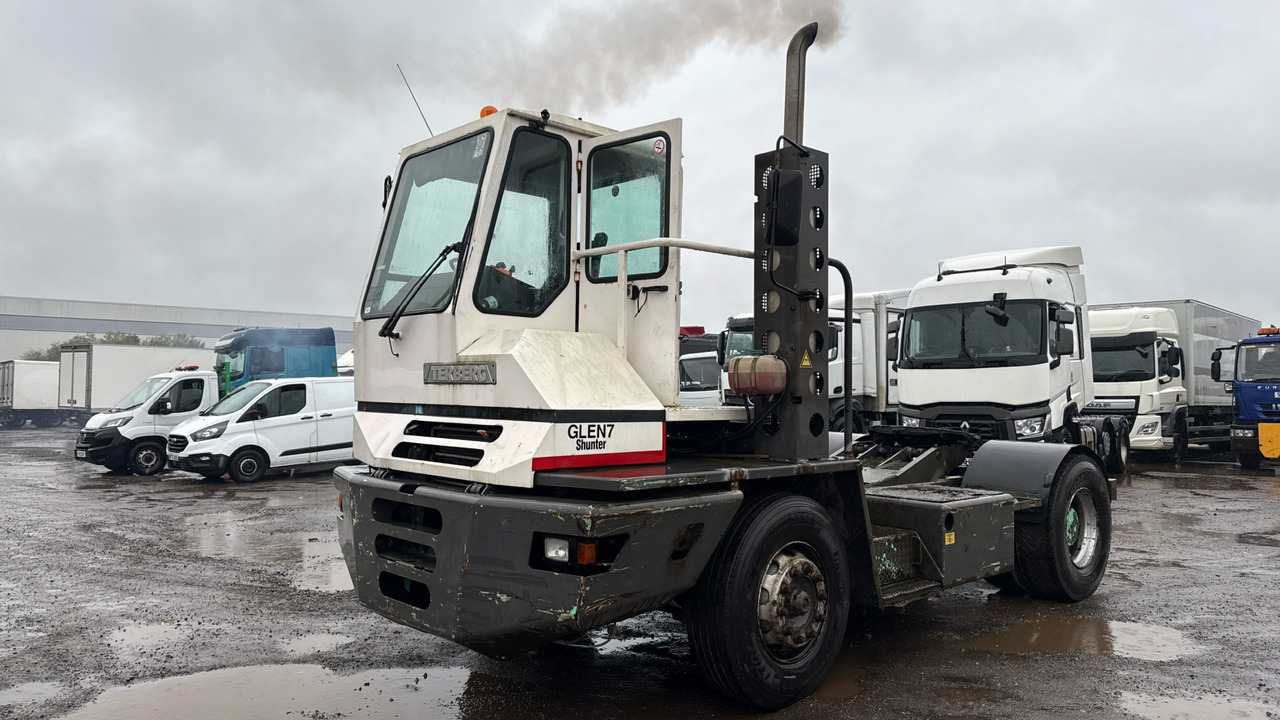 TERBERG YT180 - Trekker: afbeelding 2 TERBERG YT180 - Trekker: afbeelding 2