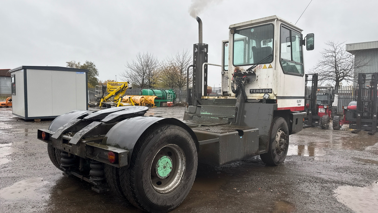 TERBERG YT180 - Trekker: afbeelding 4 TERBERG YT180 - Trekker: afbeelding 4