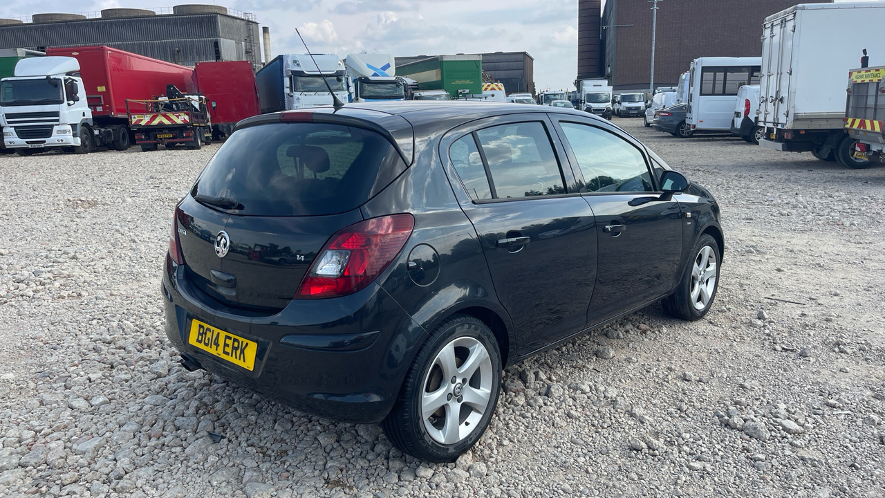 VAUXHALL CORSA 1.4 SXI - Hatchback: afbeelding 4 VAUXHALL CORSA 1.4 SXI - Hatchback: afbeelding 4