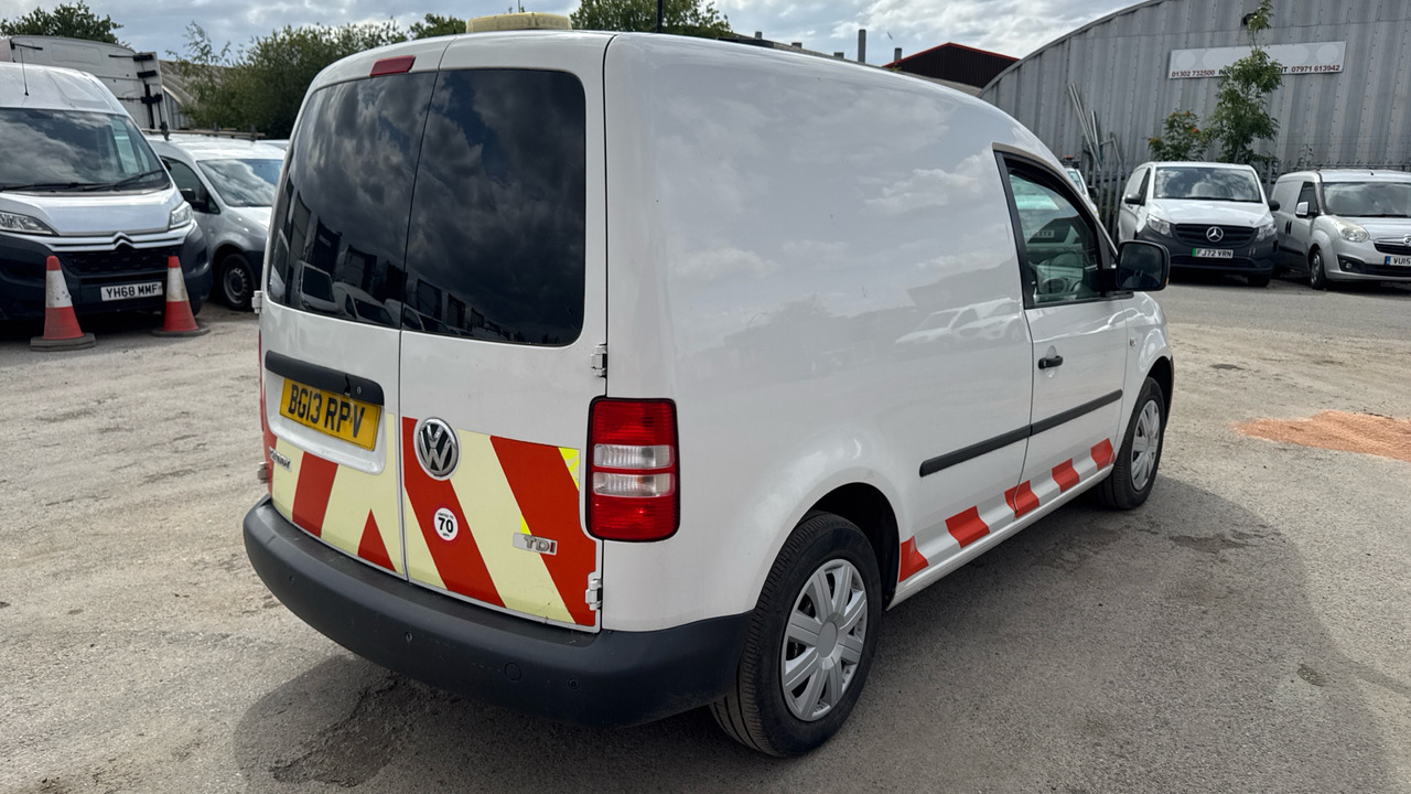VOLKSWAGEN CADDY C20 1.6 TDI 102PS - Kleine bestelwagen: afbeelding 4 VOLKSWAGEN CADDY C20 1.6 TDI 102PS - Kleine bestelwagen: afbeelding 4