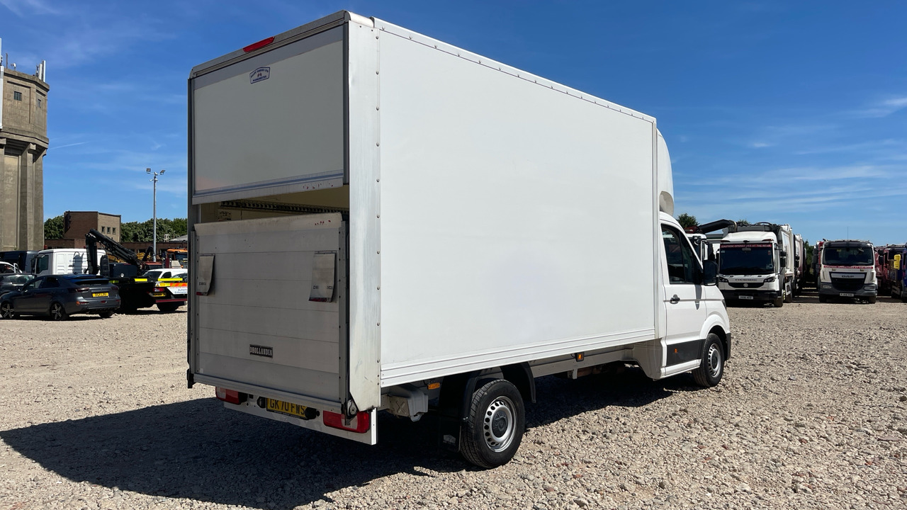VOLKSWAGEN CRAFTER CR35 2.0 TDI 140PS - Bestelwagen gesloten laadbak: afbeelding 4 VOLKSWAGEN CRAFTER CR35 2.0 TDI 140PS - Bestelwagen gesloten laadbak: afbeelding 4
