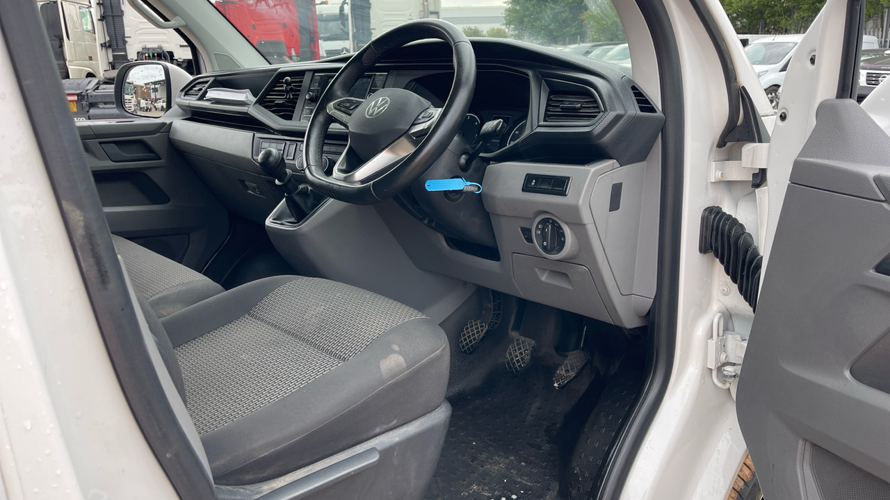 VOLKSWAGEN TRANSPORTER T32 2.0 TDI 150PS HIGHLINE - Bestelwagen met dubbele cabine: afbeelding 5 VOLKSWAGEN TRANSPORTER T32 2.0 TDI 150PS HIGHLINE - Bestelwagen met dubbele cabine: afbeelding 5