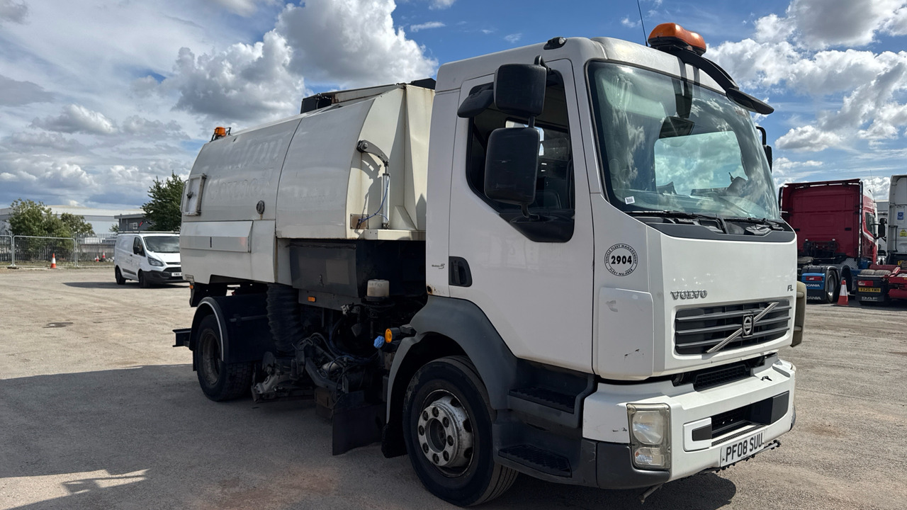 VOLVO FL 280 - Veegwagen: afbeelding 1 VOLVO FL 280 - Veegwagen: afbeelding 1