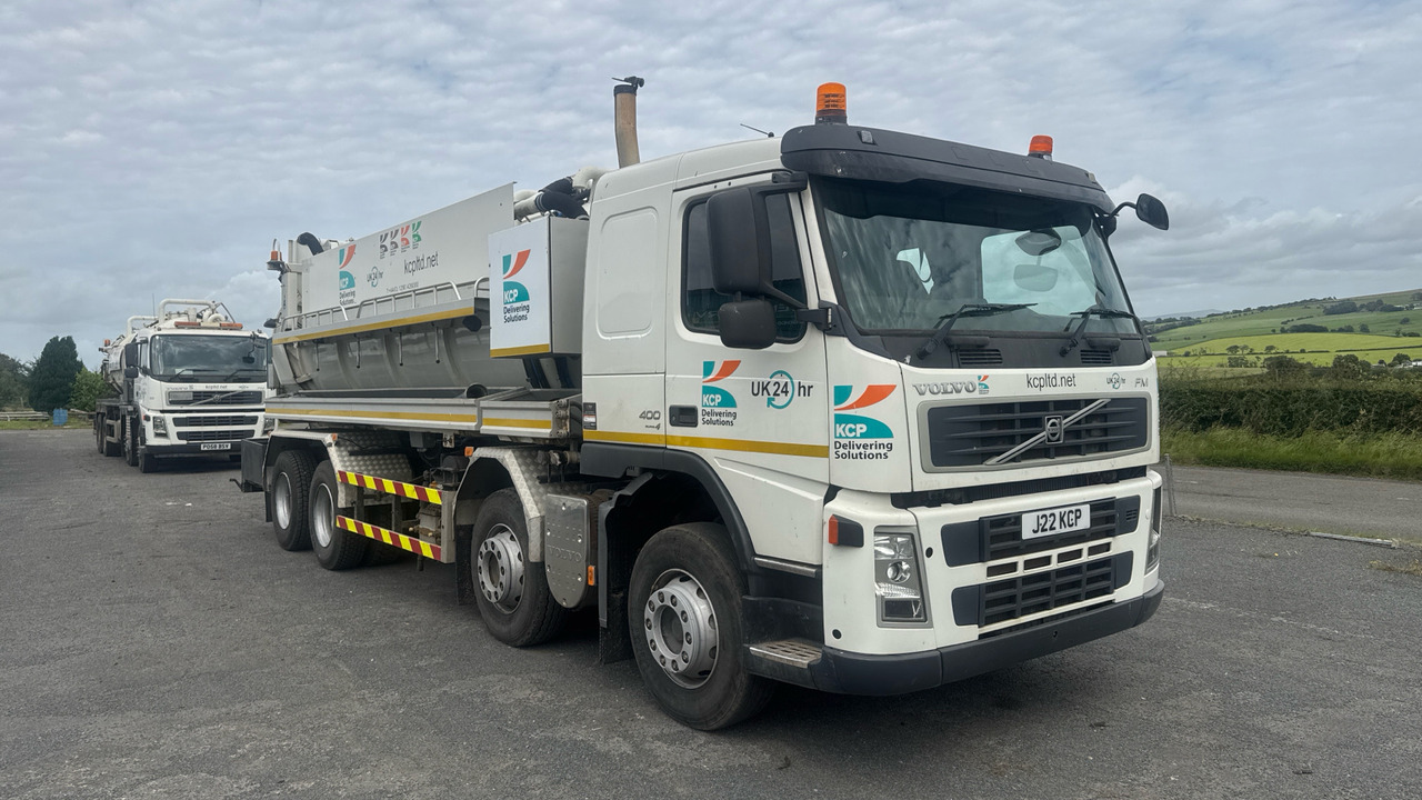 VOLVO FM 400 - Vacuümwagen: afbeelding 1 VOLVO FM 400 - Vacuümwagen: afbeelding 1