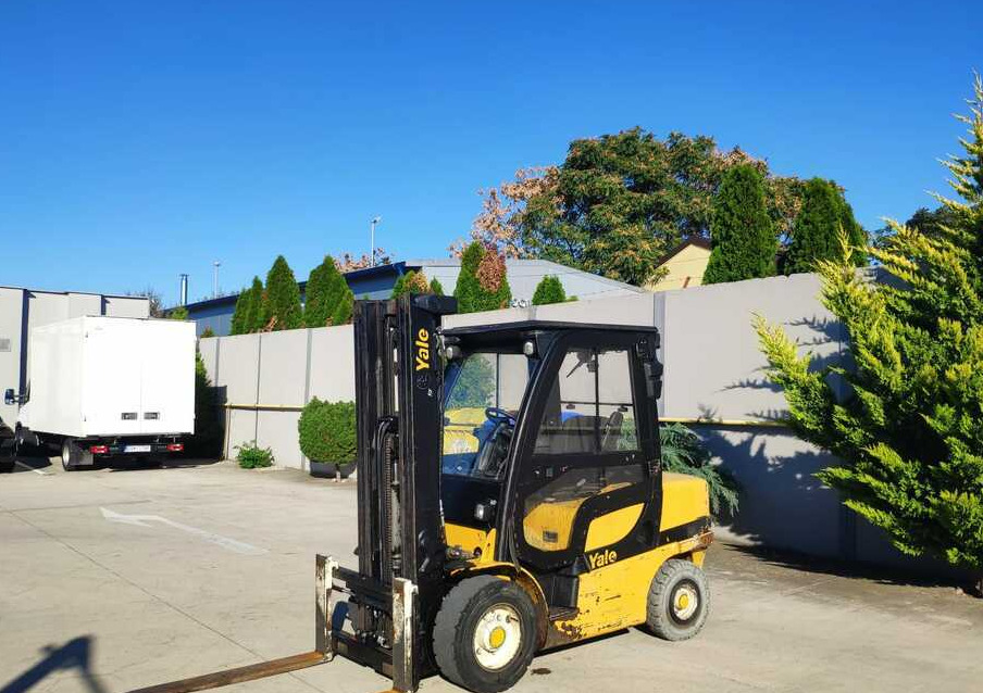 Yale GDP35VX - Diesel heftruck: afbeelding 1 Yale GDP35VX - Diesel heftruck: afbeelding 1