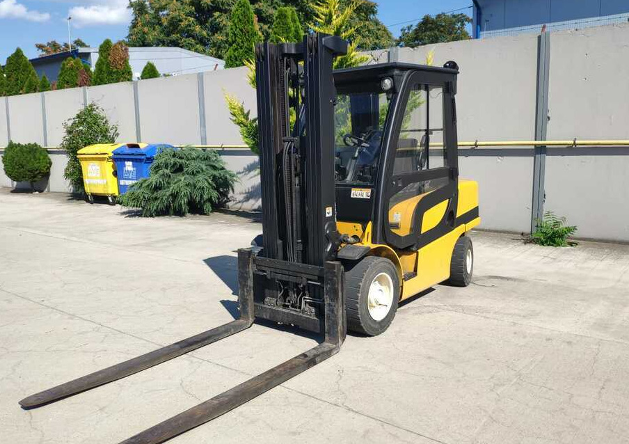 Yale GDP35VX - Diesel heftruck: afbeelding 1 Yale GDP35VX - Diesel heftruck: afbeelding 1