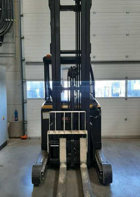 Yale MR14 - Reach truck: afbeelding 2 Yale MR14 - Reach truck: afbeelding 2