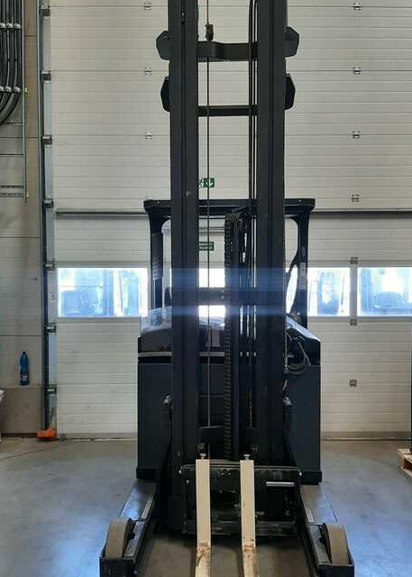Yale MR16H - Reach truck: afbeelding 2 Yale MR16H - Reach truck: afbeelding 2