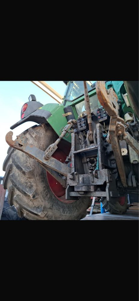 Fendt 712 delikatnie USZKODZONY 8331mth Oryginal stan bdb - Tractor: afbeelding 3 Fendt 712 delikatnie USZKODZONY 8331mth Oryginal stan bdb - Tractor: afbeelding 3