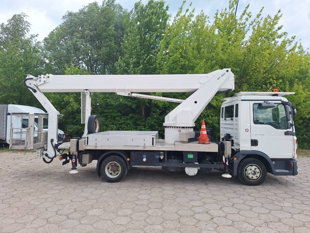 MAN podnośnik koszowy Wumag WT 300 - Telescoophoogwerker: afbeelding 4 MAN podnośnik koszowy Wumag WT 300 - Telescoophoogwerker: afbeelding 4