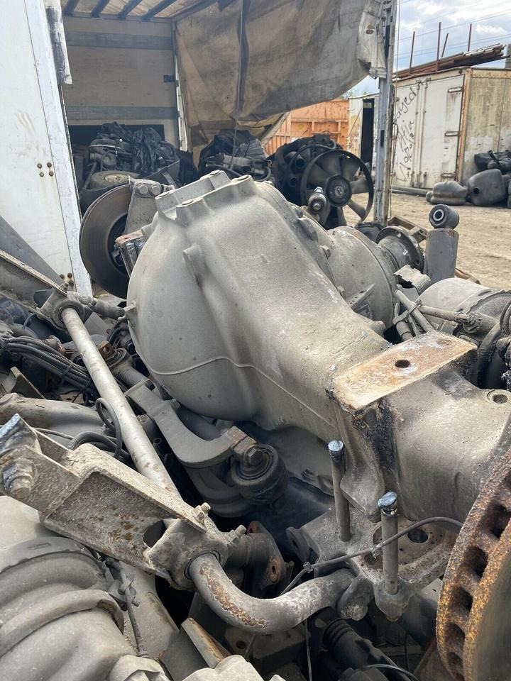 Atego 12 23 Hinterachse komplett Differential Übersetzung 43 10 - Achterass voor Vrachtwagen: afbeelding 5 Atego 12 23 Hinterachse komplett Differential Übersetzung 43 10 - Achterass voor Vrachtwagen: afbeelding 5