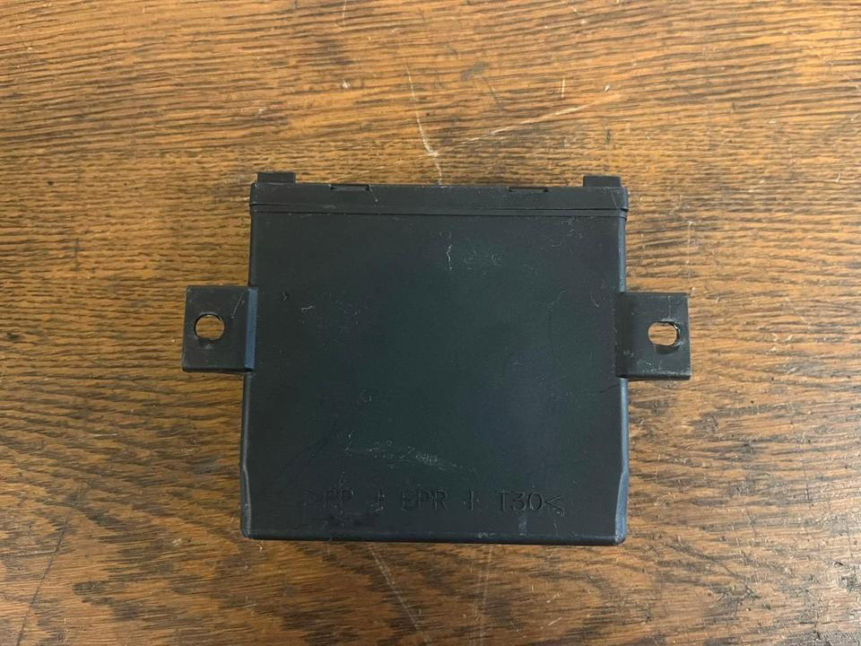 IVECO Multiplex System Cabin Module Steuergerät 41221119 - ECU: afbeelding 5 IVECO Multiplex System Cabin Module Steuergerät 41221119 - ECU: afbeelding 5