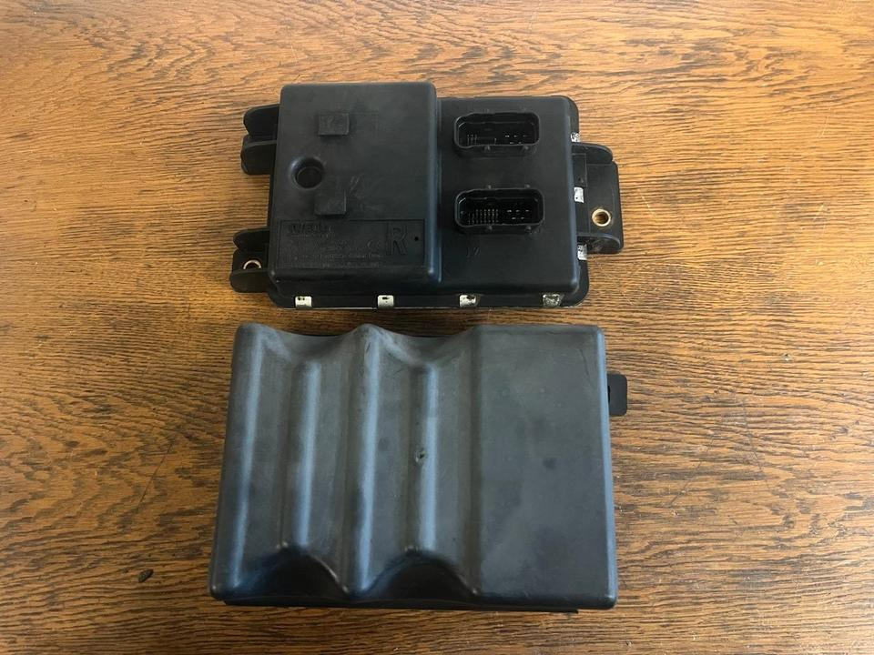 IVECO Multiplex System Rear Frame Computer Steuergerät 504280976 - ECU: afbeelding 4 IVECO Multiplex System Rear Frame Computer Steuergerät 504280976 - ECU: afbeelding 4