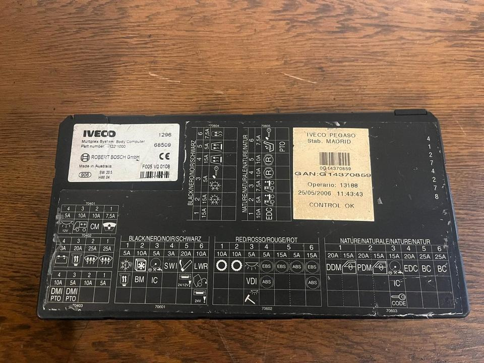 IVECO Steuergerät Multiplex System Body Computer 41221000 - ECU: afbeelding 2 IVECO Steuergerät Multiplex System Body Computer 41221000 - ECU: afbeelding 2