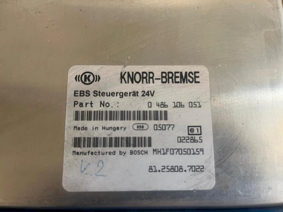 MAN Knorr-bremse EBS Steuergerät 81.25808.7022 - ECU voor Vrachtwagen: afbeelding 2 MAN Knorr-bremse EBS Steuergerät 81.25808.7022 - ECU voor Vrachtwagen: afbeelding 2