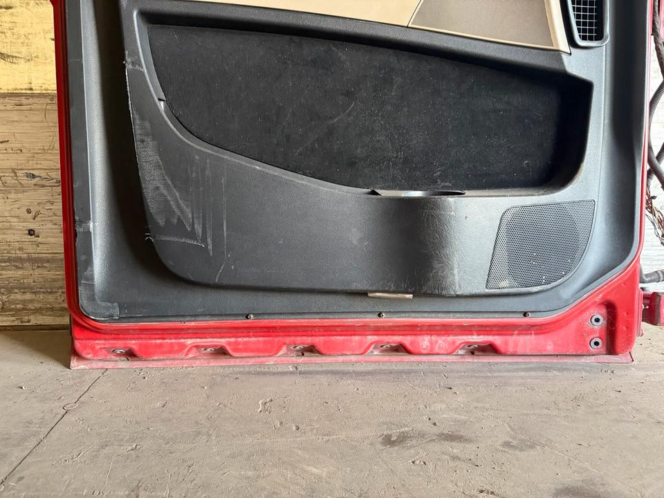 MAN TGX Fahrertür Rot Spiegel Innenverkleidung LN 63 - Deur en onderdelen voor Vrachtwagen: afbeelding 4 MAN TGX Fahrertür Rot Spiegel Innenverkleidung LN 63 - Deur en onderdelen voor Vrachtwagen: afbeelding 4
