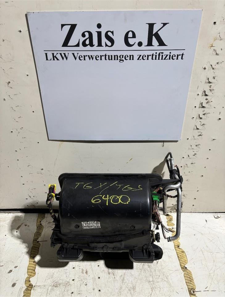 MAN TGX/TGS Innenraum Gebläse/Heizung 81.61900.6400 - Ventilator voor Vrachtwagen: afbeelding 1 MAN TGX/TGS Innenraum Gebläse/Heizung 81.61900.6400 - Ventilator voor Vrachtwagen: afbeelding 1