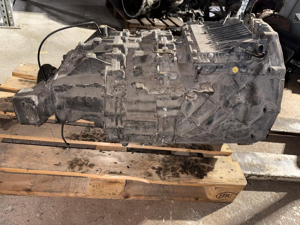 MAN ZF ASTRONIC 12 AS 2130 TD Getriebe + Nebenantrieb - Versnellingsbak voor Vrachtwagen: afbeelding 3 MAN ZF ASTRONIC 12 AS 2130 TD Getriebe + Nebenantrieb - Versnellingsbak voor Vrachtwagen: afbeelding 3