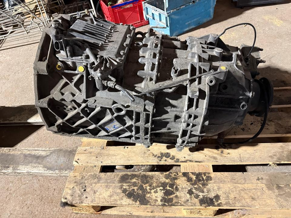 MAN ZF ASTRONIC 12 AS 2130 TD Getriebe + Nebenantrieb - Versnellingsbak voor Vrachtwagen: afbeelding 5 MAN ZF ASTRONIC 12 AS 2130 TD Getriebe + Nebenantrieb - Versnellingsbak voor Vrachtwagen: afbeelding 5