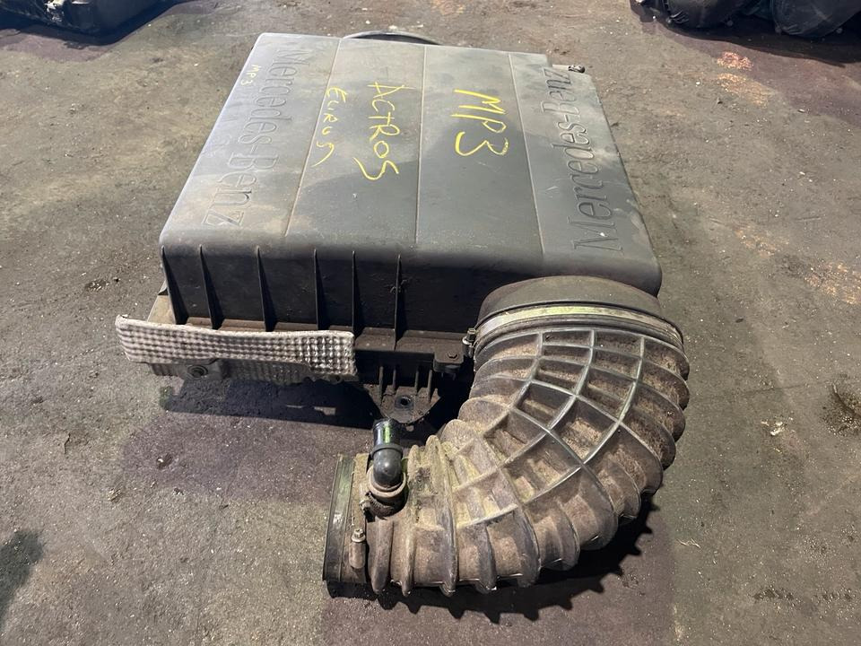 MERCEDES ACTROS MP3 Luftfilter Luftfilterkasten - Luchtfilter voor Vrachtwagen: afbeelding 3 MERCEDES ACTROS MP3 Luftfilter Luftfilterkasten - Luchtfilter voor Vrachtwagen: afbeelding 3