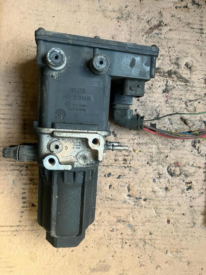 Mercedes Actros MP4 AdBlue Pumpe A0001402378 - Brandstofpomp voor Vrachtwagen: afbeelding 3 Mercedes Actros MP4 AdBlue Pumpe A0001402378 - Brandstofpomp voor Vrachtwagen: afbeelding 3