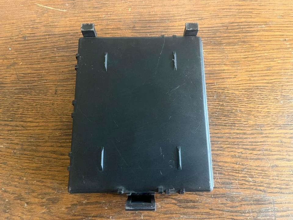 Mercedes Actros MP4 Central Gateway Steuergerät A0004461427 - ECU voor Vrachtwagen: afbeelding 4 Mercedes Actros MP4 Central Gateway Steuergerät A0004461427 - ECU voor Vrachtwagen: afbeelding 4