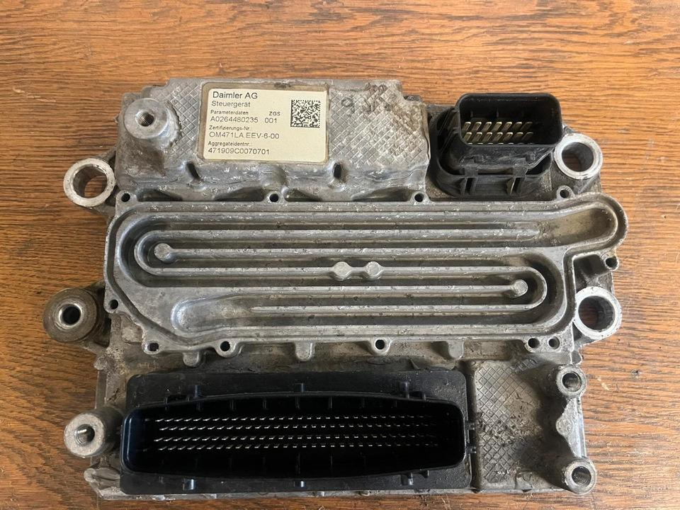 Mercedes Actros MP4 EU5 Motorsteuergerät OM471LA.EEV-6-00 - ECU voor Vrachtwagen: afbeelding 3 Mercedes Actros MP4 EU5 Motorsteuergerät OM471LA.EEV-6-00 - ECU voor Vrachtwagen: afbeelding 3
