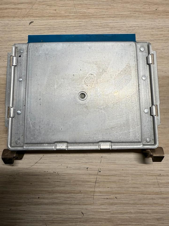 Mercedes Actros MP4 KNORR-BREMSE EBS Steuergerät A0014460036 - ECU: afbeelding 4 Mercedes Actros MP4 KNORR-BREMSE EBS Steuergerät A0014460036 - ECU: afbeelding 4