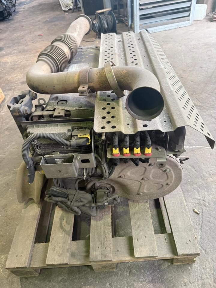 Mercedes Atego 4 EU6 Auspuff Katalysator A0064904012 - Katalysator voor Vrachtwagen: afbeelding 3 Mercedes Atego 4 EU6 Auspuff Katalysator A0064904012 - Katalysator voor Vrachtwagen: afbeelding 3