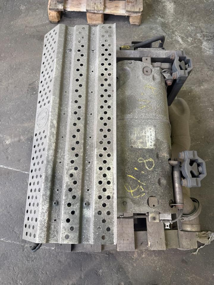 Mercedes Atego 4 EU6 Auspuff Katalysator A0064904012 - Katalysator voor Vrachtwagen: afbeelding 5 Mercedes Atego 4 EU6 Auspuff Katalysator A0064904012 - Katalysator voor Vrachtwagen: afbeelding 5