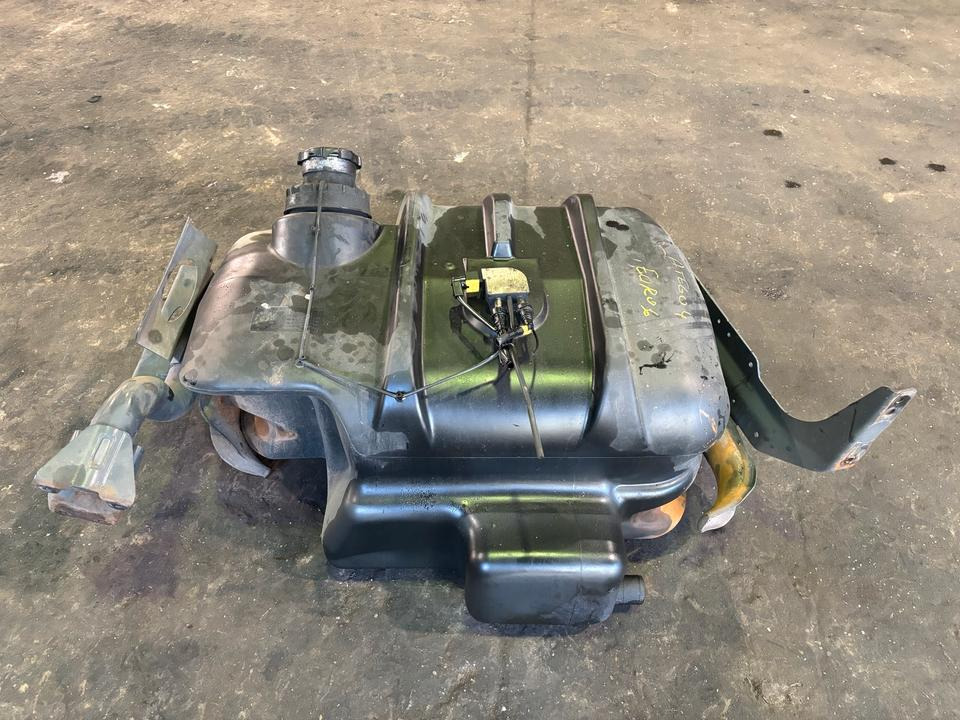 Mercedes Atego 4 EU6 Dieseltank Tank Tankbehälter 200L - Brandstoftank voor Vrachtwagen: afbeelding 4 Mercedes Atego 4 EU6 Dieseltank Tank Tankbehälter 200L - Brandstoftank voor Vrachtwagen: afbeelding 4