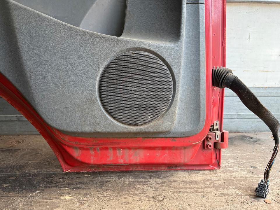 Mercedes Atego Fahrertür Rot Spiegel Innenverkleidung LN 74 - Deur en onderdelen voor Vrachtwagen: afbeelding 4 Mercedes Atego Fahrertür Rot Spiegel Innenverkleidung LN 74 - Deur en onderdelen voor Vrachtwagen: afbeelding 4