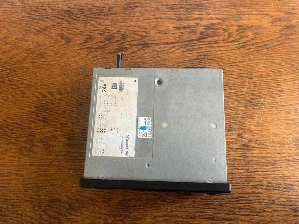 Mercedes Axor 18/24 Tachograph A0014463833 Ca.259.000 km - Onderdelen: afbeelding 4 Mercedes Axor 18/24 Tachograph A0014463833 Ca.259.000 km - Onderdelen: afbeelding 4