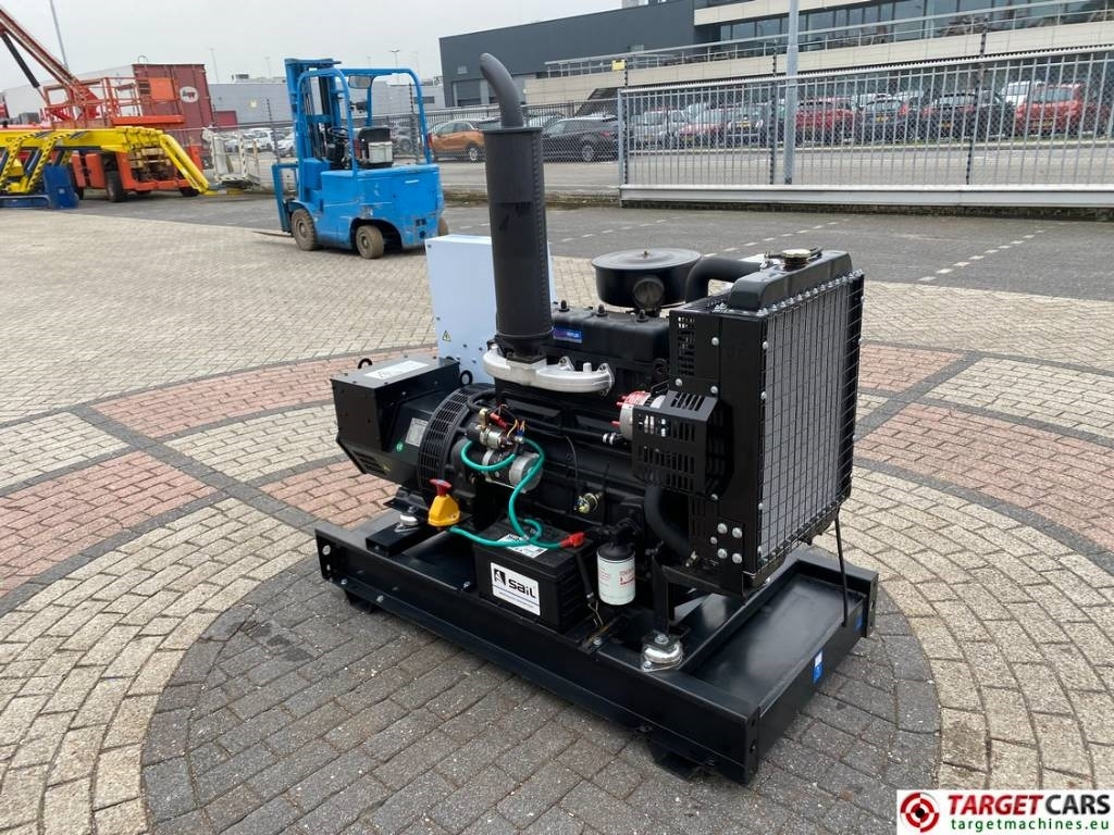 Bauer GF-24KW Diesel 30KVA Generator 400/230V - Industrie generator: afbeelding 3 Bauer GF-24KW Diesel 30KVA Generator 400/230V - Industrie generator: afbeelding 3