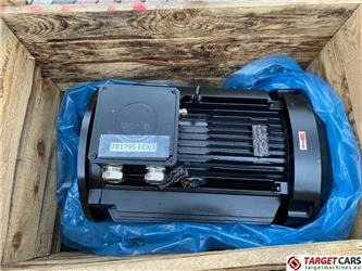 EE AG Hinwill EEN3 225M4/B14S 37KW 400~80V Electri - Motor voor Bouwmachine: afbeelding 1 EE AG Hinwill EEN3 225M4/B14S 37KW 400~80V Electri - Motor voor Bouwmachine: afbeelding 1